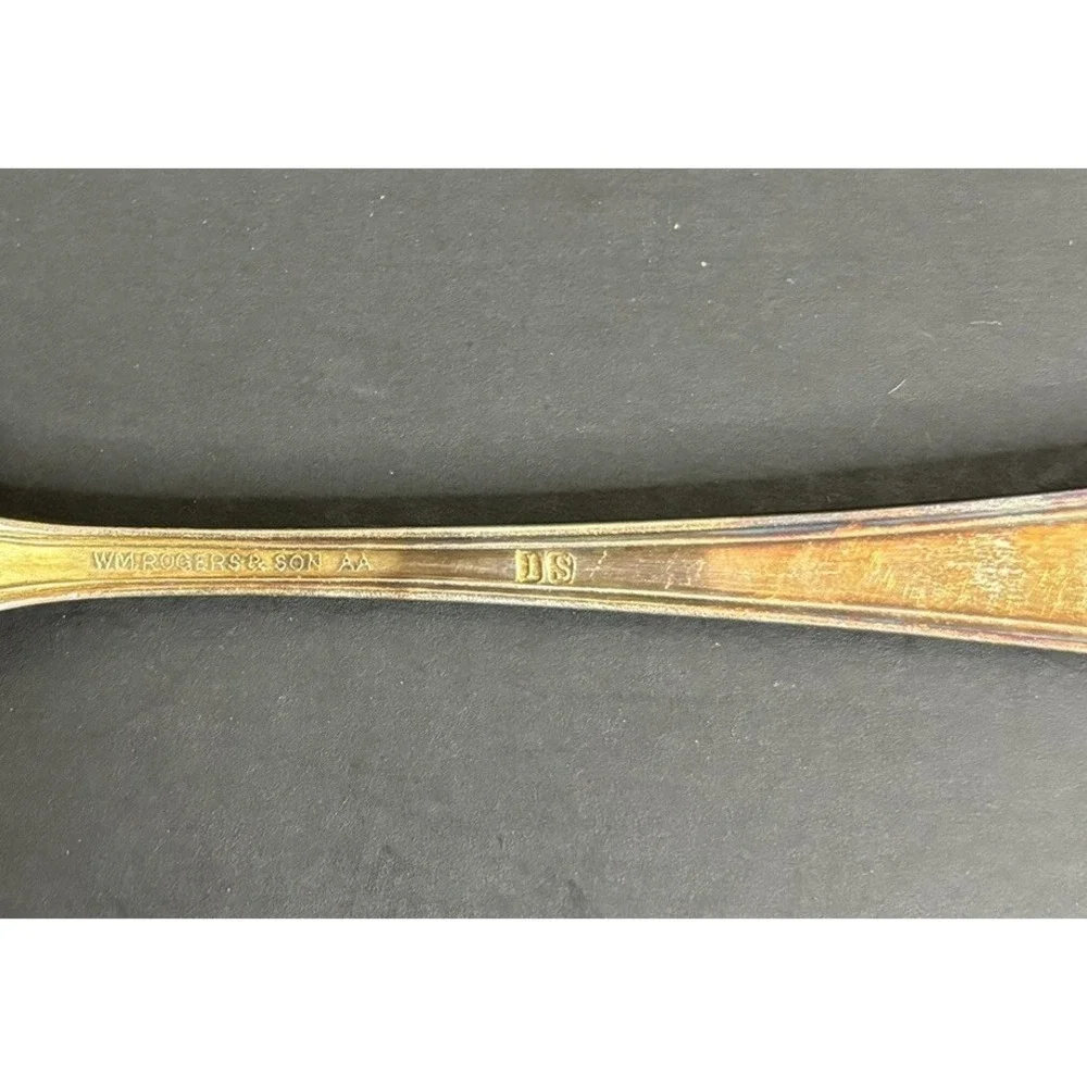 WM Rogers Mayfair Flat Handled Butter Knife and Sugar Spoon Silverplate